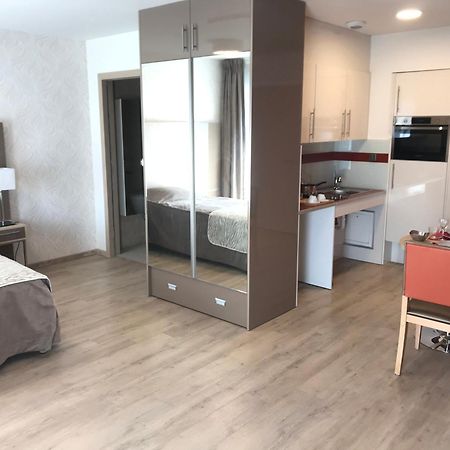 Apartmán Zenao Montreuil- Croix De Chavaux Montreuil  Exteriér fotografie
