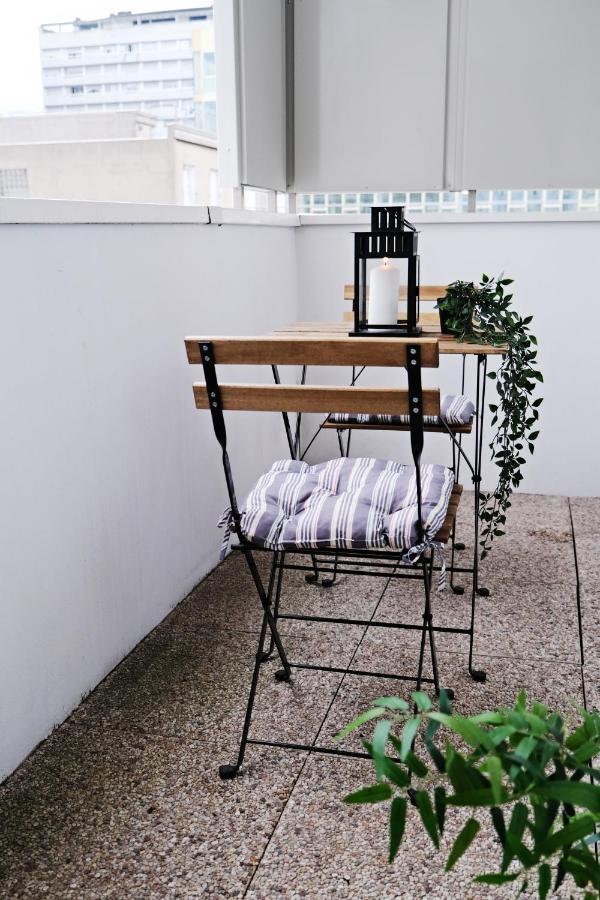 Apartmán Zenao Montreuil- Croix De Chavaux Montreuil  Exteriér fotografie